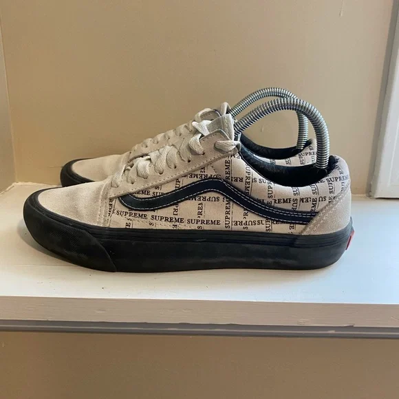Men's Vans x Supreme Old Skool Pro Grid Pattern Off-White Skate Shoes Size US 7 - Picture 1 of 6